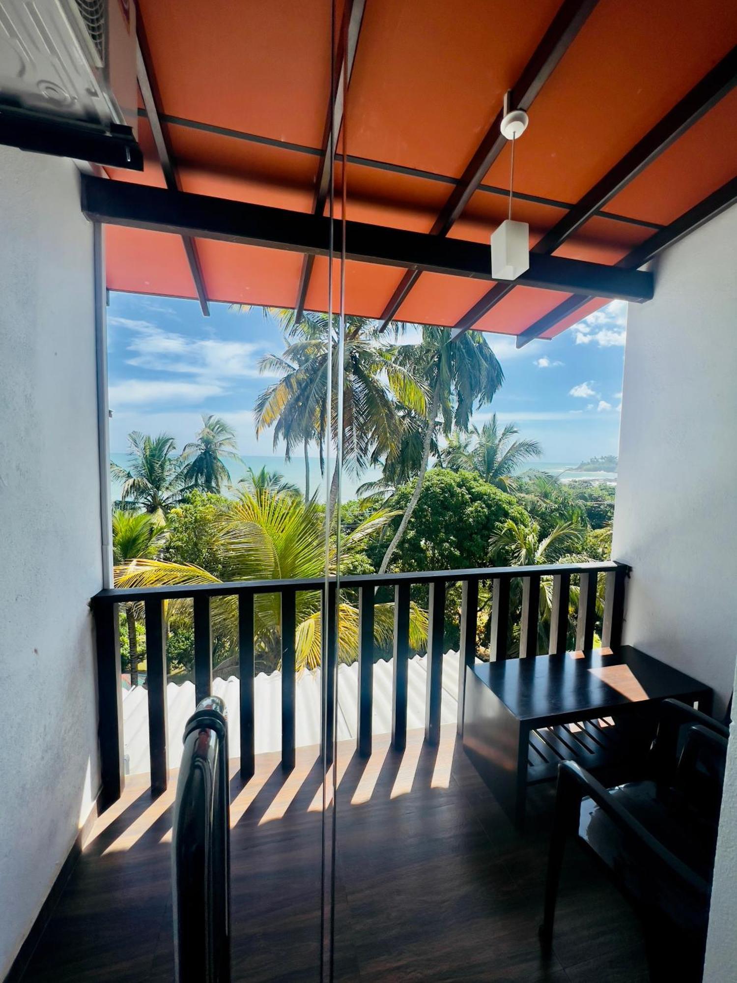 Sea View Tourist Inn Tangalle Zewnętrze zdjęcie