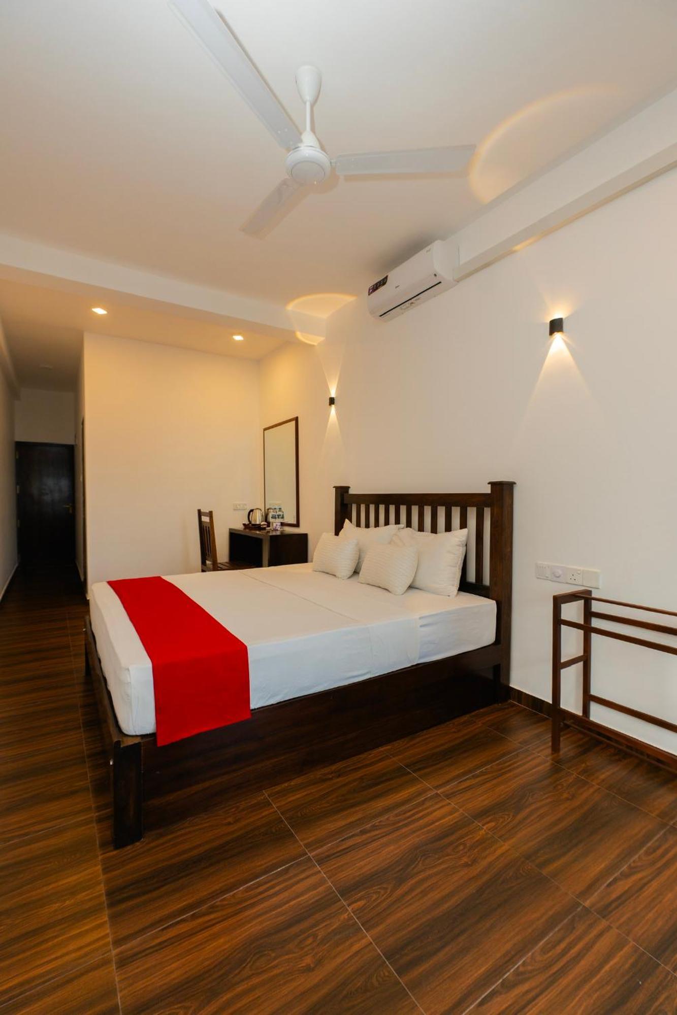 Sea View Tourist Inn Tangalle Zewnętrze zdjęcie