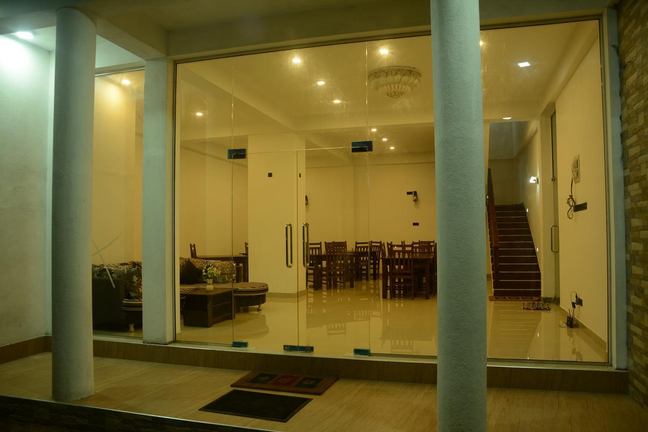 Sea View Tourist Inn Tangalle Zewnętrze zdjęcie